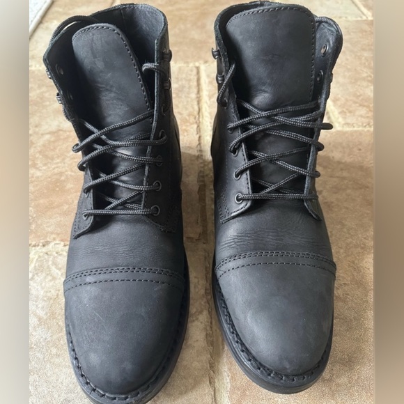 Thursday Boot Company. Captains matte black size 6.5 - Picture 3 of 12
